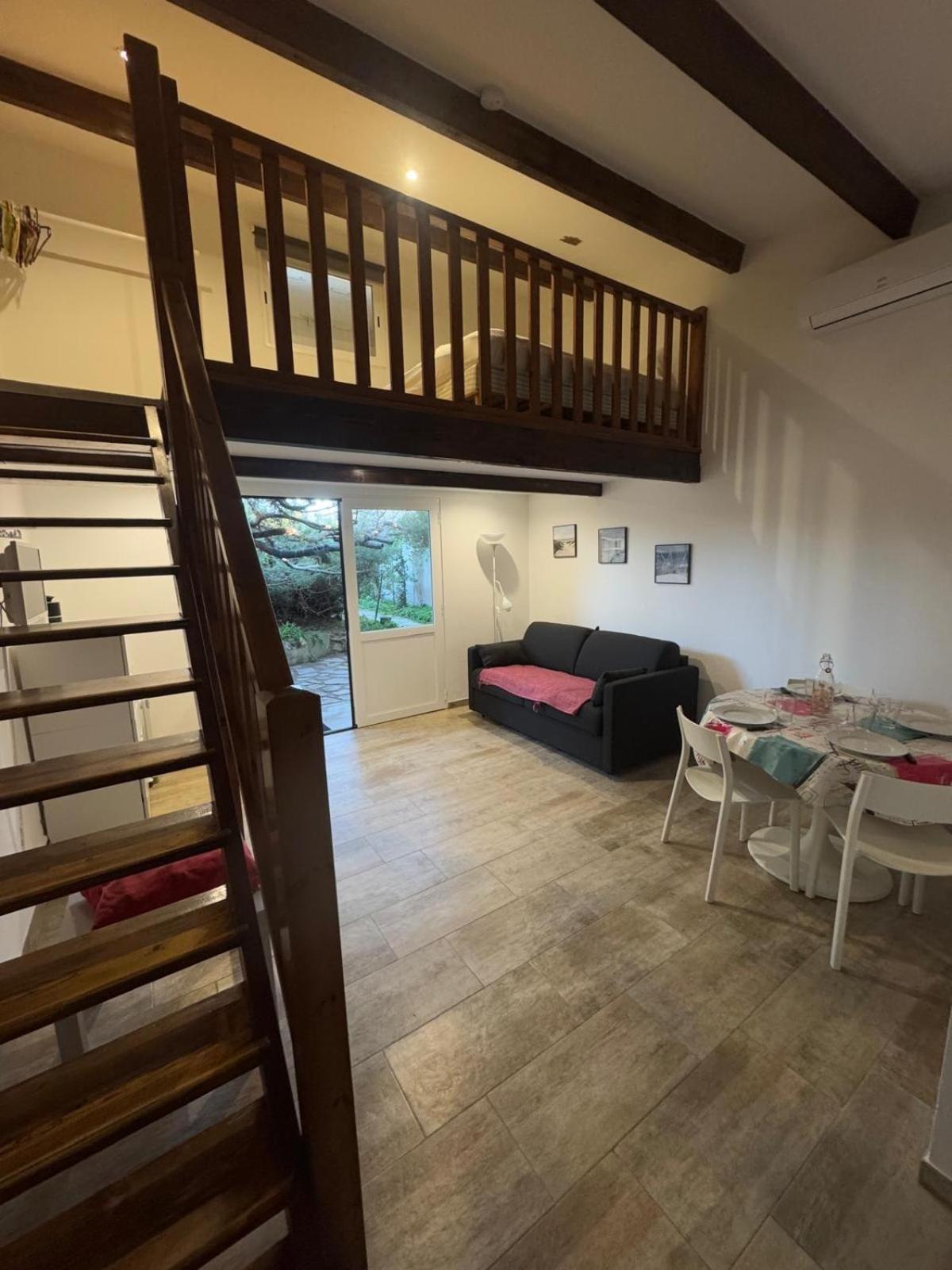 Apartment Le Club Des Cigales Hyères